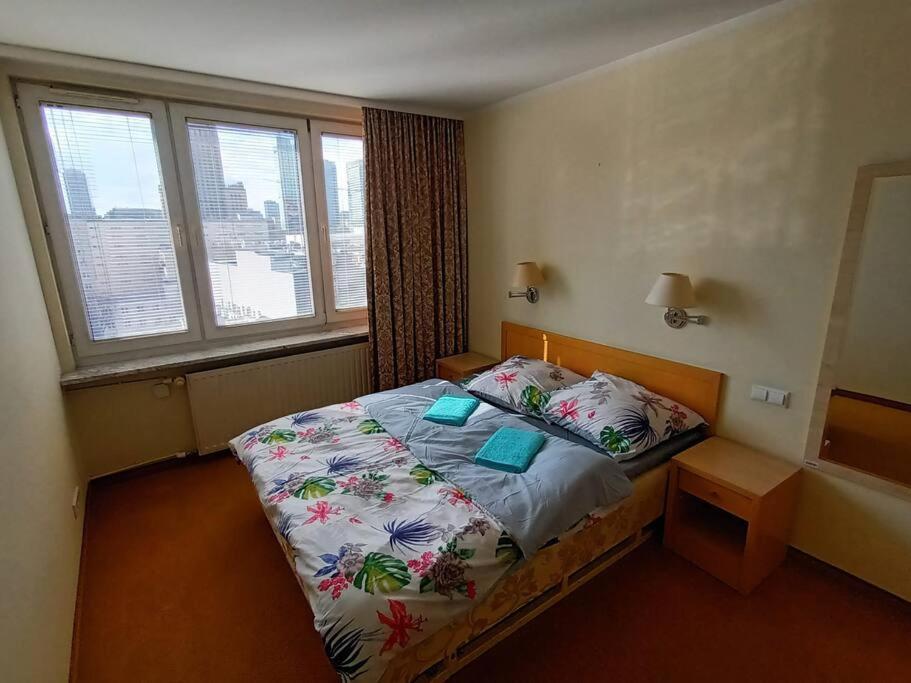 10Q - Z6 Apartament 1001 Warschau Buitenkant foto
